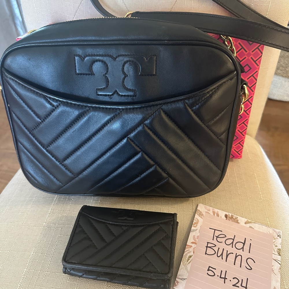 Alexa Camera Bag and Mini Foldable Wallet